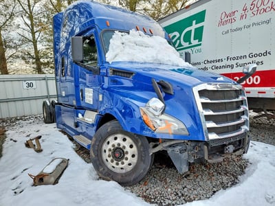 2019 Freightliner Cascadia 123