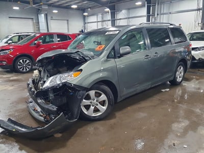 2014 Toyota Sienna