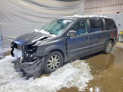 2016 Chrysler Town & Country