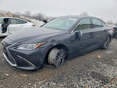 2023 Lexus ES 300h