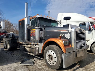 1995 Freightliner FLD120