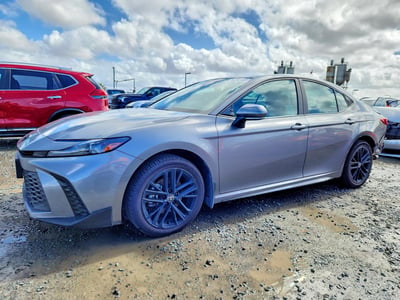 2025 Toyota Camry Hybrid