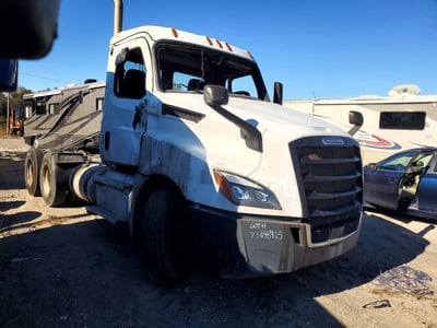2020 Freightliner Cascadia