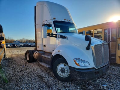 2016 Kenworth 310