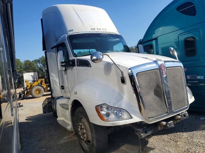 2015 Kenworth 310