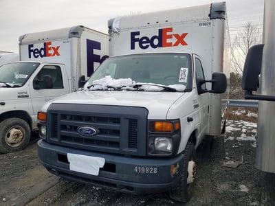 2015 Ford E-350