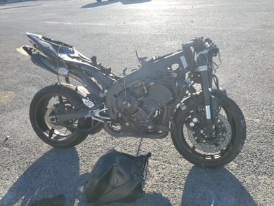 2006 Yamaha YZF-R1