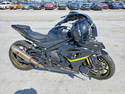 2023 Suzuki GSX-R1000