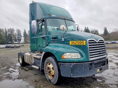 2017 Mack CXU600