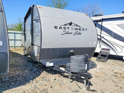 2022 Forest River Silver Lake Towable
