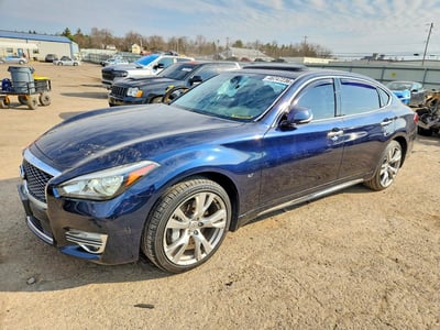 2016 Infiniti Q70