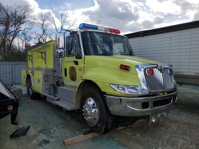 2002 International DuraStar 4400