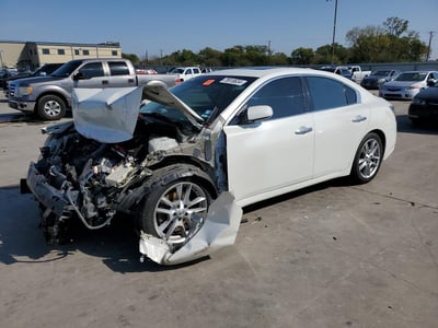 2014 Nissan Maxima