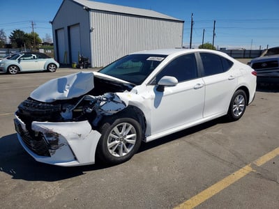 2025 Toyota Camry Hybrid