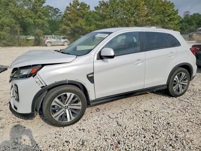 2024 Mitsubishi Outlander