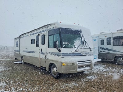 2002 Ford F53