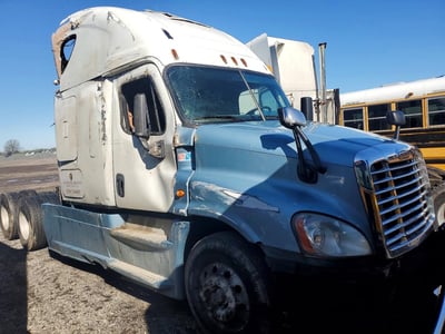 2014 Freightliner Cascadia 125