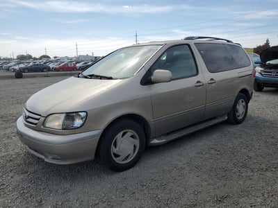 2001 Toyota Sienna