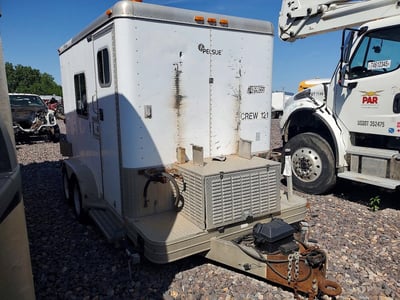 2000 Featherlite Trailers Trailer