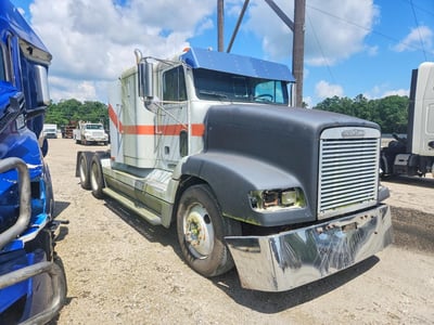 1995 Freightliner FLD112