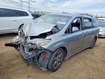 2016 Toyota Sienna