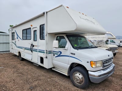 2000 Ford E-450