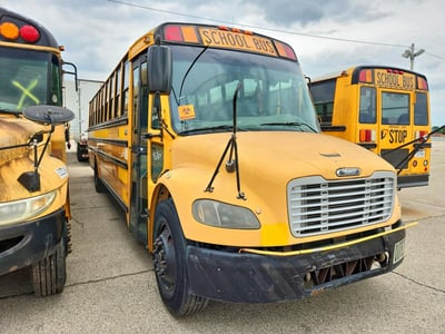 2010 Freightliner B2