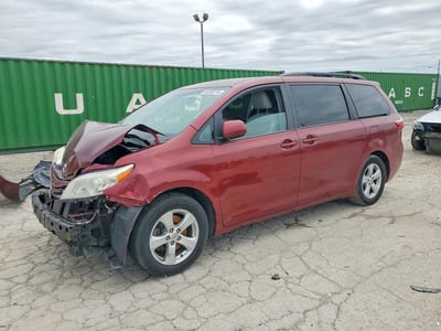 2016 Toyota Sienna