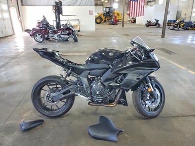2025 Yamaha YZF-R7