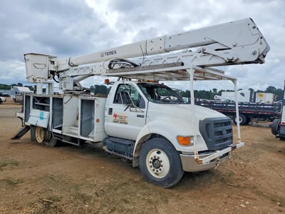 2007 Ford F-750