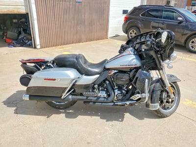 2015 Harley-Davidson FLHTK