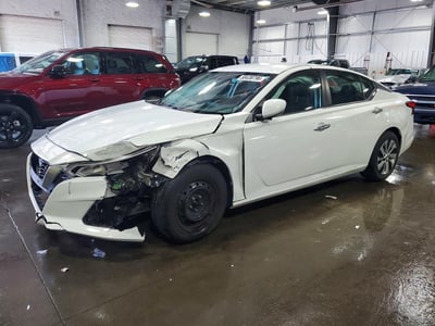 2020 Nissan Altima