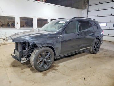 2022 BMW X7