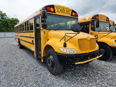 2015 IC Bus PB105