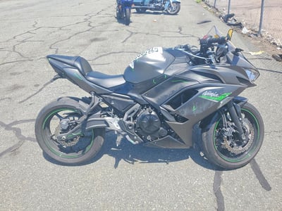 2024 Kawasaki Ex650rp