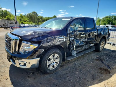2017 Nissan Titan