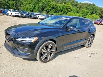 2025 Volvo V60