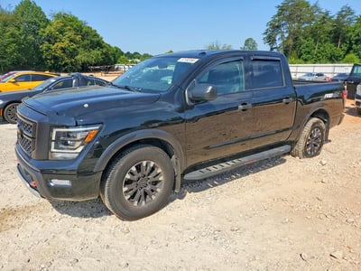 2021 Nissan Titan