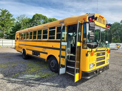 2011 Thomas Built Buses MVP-EF (Engine Front)