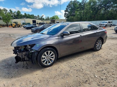 2015 Toyota Camry Hybrid