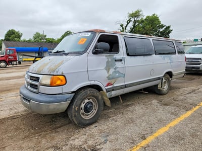 2000 Dodge Ram Van