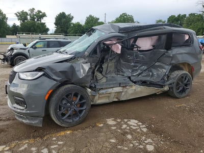 2022 Chrysler Pacifica