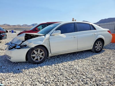 2005 Toyota Avalon