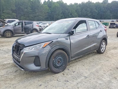 2025 Nissan Kicks