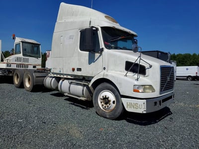 2007 Volvo VNM