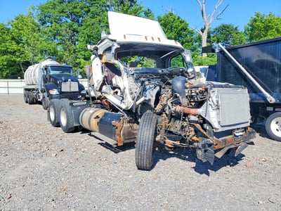 2018 Freightliner Cascadia 125