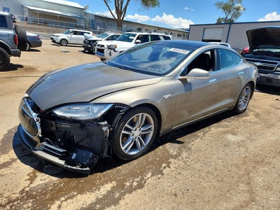 2015 Tesla Model S