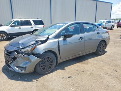 2025 Nissan Versa