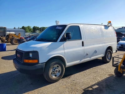 2015 GMC Savana