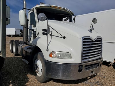 2012 Mack CXU (pinnacle)